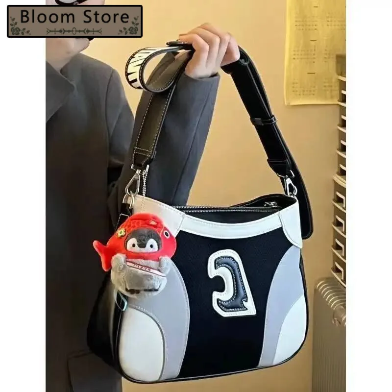Bloom Sport Letter Y2k Purse Women Haruku Aesthetic Casual Messenger Bag Handbag Ladies Moto Biker Black Shoulder Bags
Bloom Sport Letter Y2k Purse Women Haruku Aesthetic Casual Messenger Bag Handbag Ladies Moto Biker Black Shoulder Bags