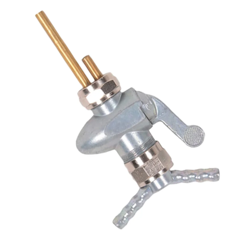 1 Pc For BMW R51/3 R67 R67/2 R67/3 R68 R69 R50 R50S R60 R60/2 R69 R69S Zinc Alloy and Rubber Fuel Valve Petcock Switch
1 Pc For BMW R51/3 R67 R67/2 R67/3 R68 R69 R50 R50S R60 R60/2 R69 R69S Zinc Alloy and Rubber Fuel Valve Petcock Switch