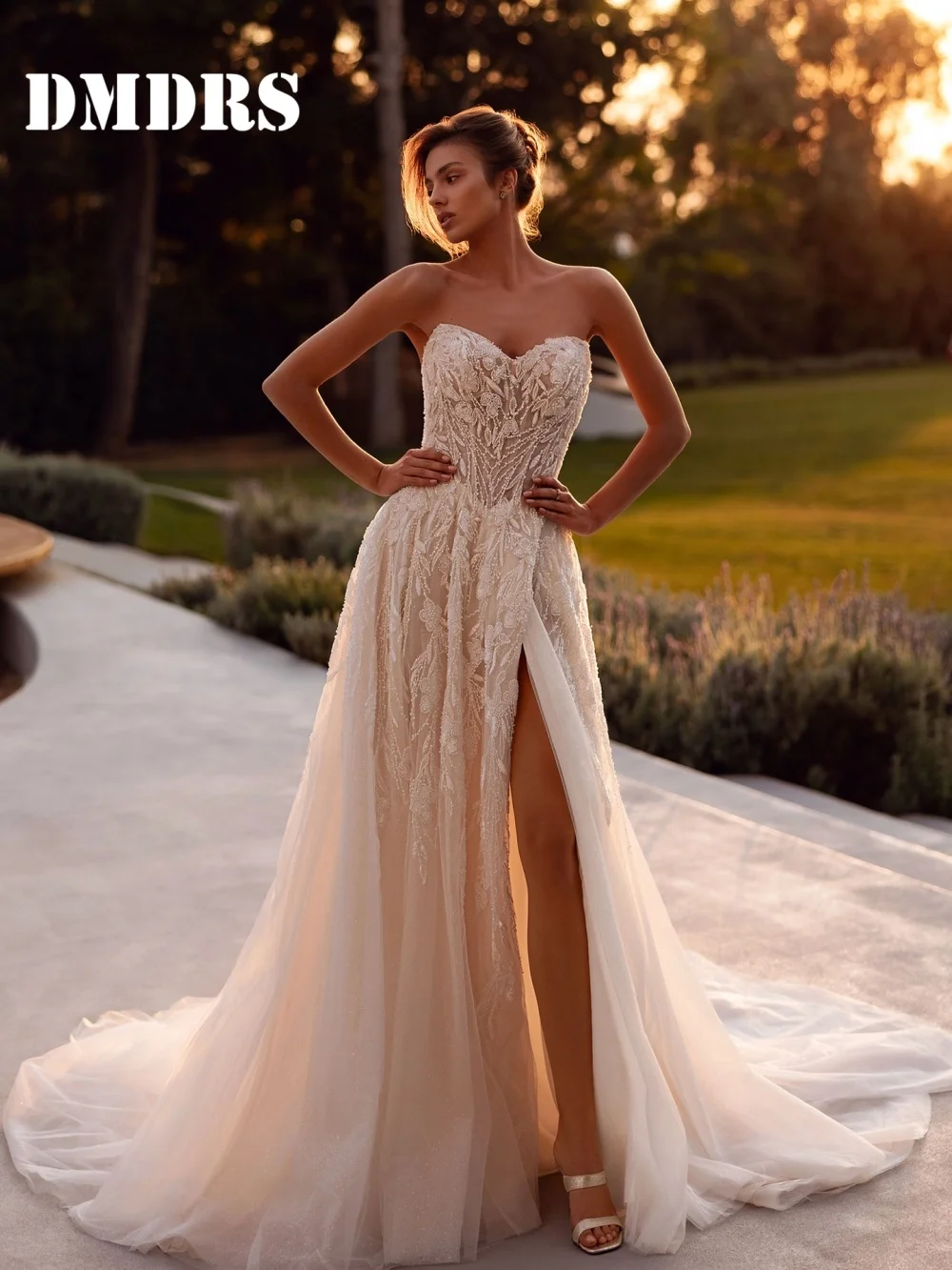 Charming Sweetheart Wedding Dresses Elegant Beaded Bridal Gowns Formal Sleeveless Floor-Length Wedding Gowns Vestidos De Novia
Charming Sweetheart Wedding Dresses Elegant Beaded Bridal Gowns Formal Sleeveless Floor-Length Wedding Gowns Vestidos De Novia