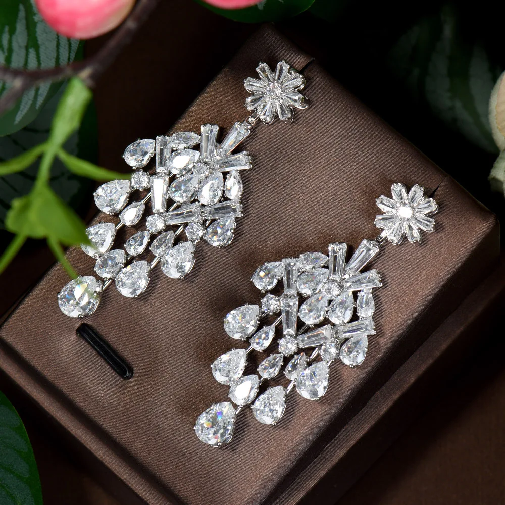HIBRIDE Elegant Evening Dinner Part Wedding Jewelry Luxury Long CZ Big Drop Dangle Earrings For Women Brides Jewelry E-823
HIBRIDE Elegant Evening Dinner Part Wedding Jewelry Luxury Long CZ Big Drop Dangle Earrings For Women Brides Jewelry E-823
