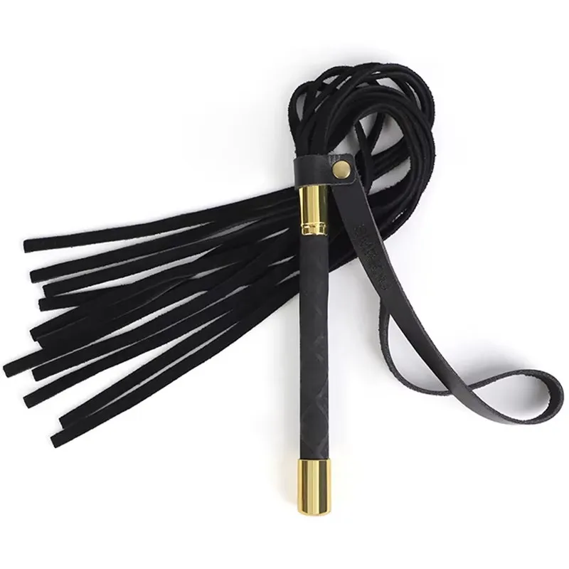 44CM Leather Horse Whip Handle with Wrist Strap for Horse Training Leather Spanking Equestrian Whip
44CM Leather Horse Whip Handle with Wrist Strap for Horse Training Leather Spanking Equestrian Whip