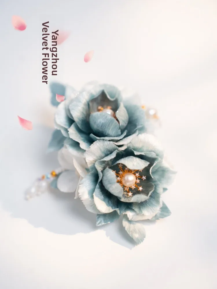 Blue Peony Silk Hairpin Traditional Chinese Style High-End Feelings Meriville Velvet Flower Grade Cultural Heritage Accessories
Blue Peony Silk Hairpin Traditional Chinese Style High-End Feelings Meriville Velvet Flower Grade Cultural Heritage Accessories