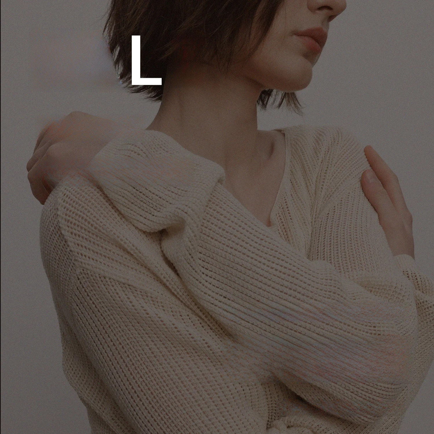 Весенняя коллекция: Женский вязаный свитер свободного кроя с длинным рукавом, средней длины, однотонный, в повседневном стиле. Возврату не подлежит, дефект.
Весенняя коллекция: Женский вязаный свитер свободного кроя с длинным рукавом, средней длины, однотонный, в повседневном стиле. Возврату не подлежит, дефект.