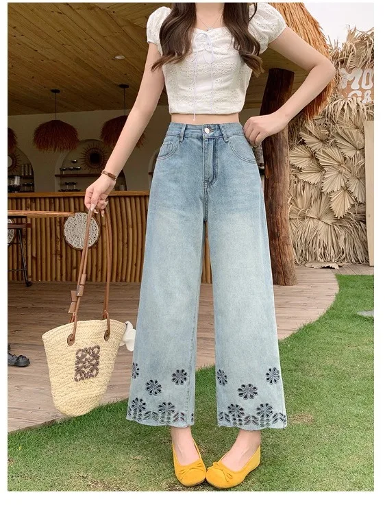 plus Size Women's American Retro Hollow out Floral Straight Leg Wide Leg Pants High Waist Summer New Style Nine Point Pants
plus Size Women's American Retro Hollow out Floral Straight Leg Wide Leg Pants High Waist Summer New Style Nine Point Pants