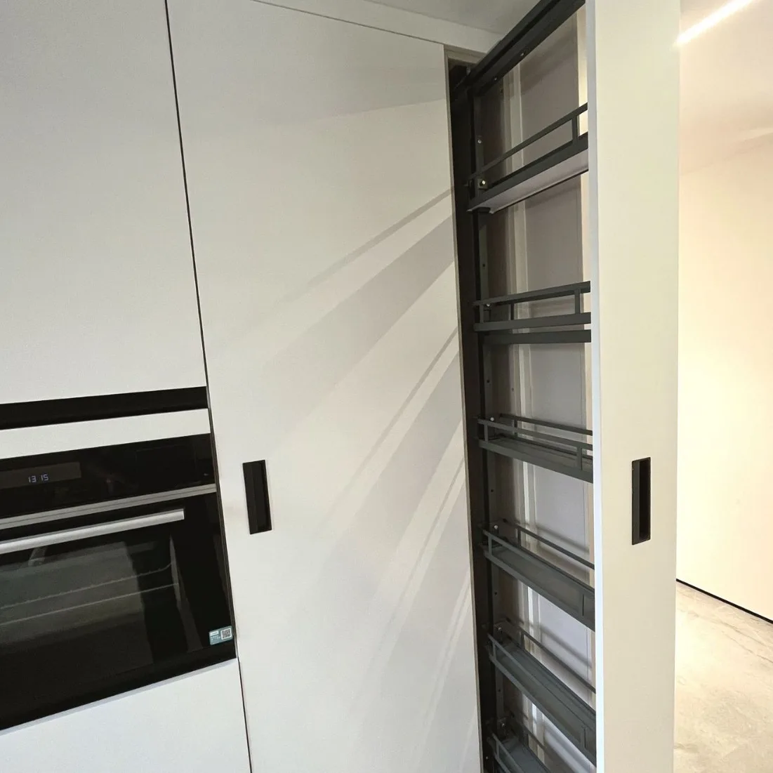 150 cabinets, heaven and earth rails, narrow and high cabinets, pull baskets, multi-layer crevice pull baskets, narrow and high
150 cabinets, heaven and earth rails, narrow and high cabinets, pull baskets, multi-layer crevice pull baskets, narrow and high