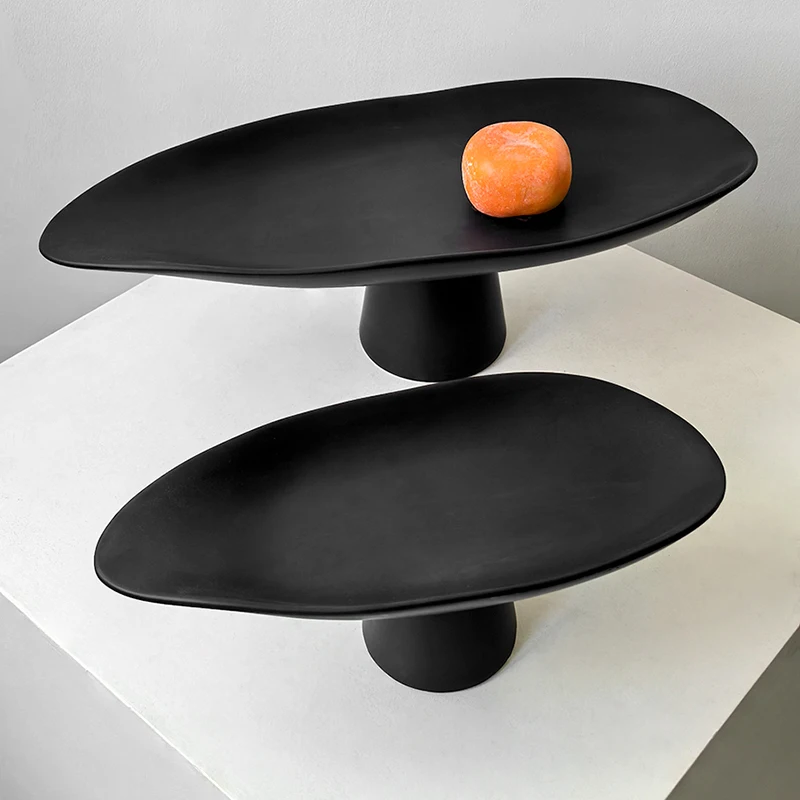 Light luxury simple style high-footed art ceramic fruit plate home living room coffee table high-end soft decoration
Light luxury simple style high-footed art ceramic fruit plate home living room coffee table high-end soft decoration