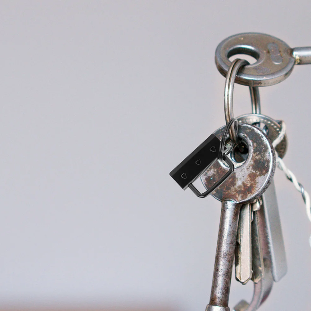 1 set 1 Set Metal Keychain Fobs Diy Bag Making Tail Clips For Wristlet Keyring Webbing Lanyard Jewelry Cord Ends Clasp Craft
1 set 1 Set Metal Keychain Fobs Diy Bag Making Tail Clips For Wristlet Keyring Webbing Lanyard Jewelry Cord Ends Clasp Craft