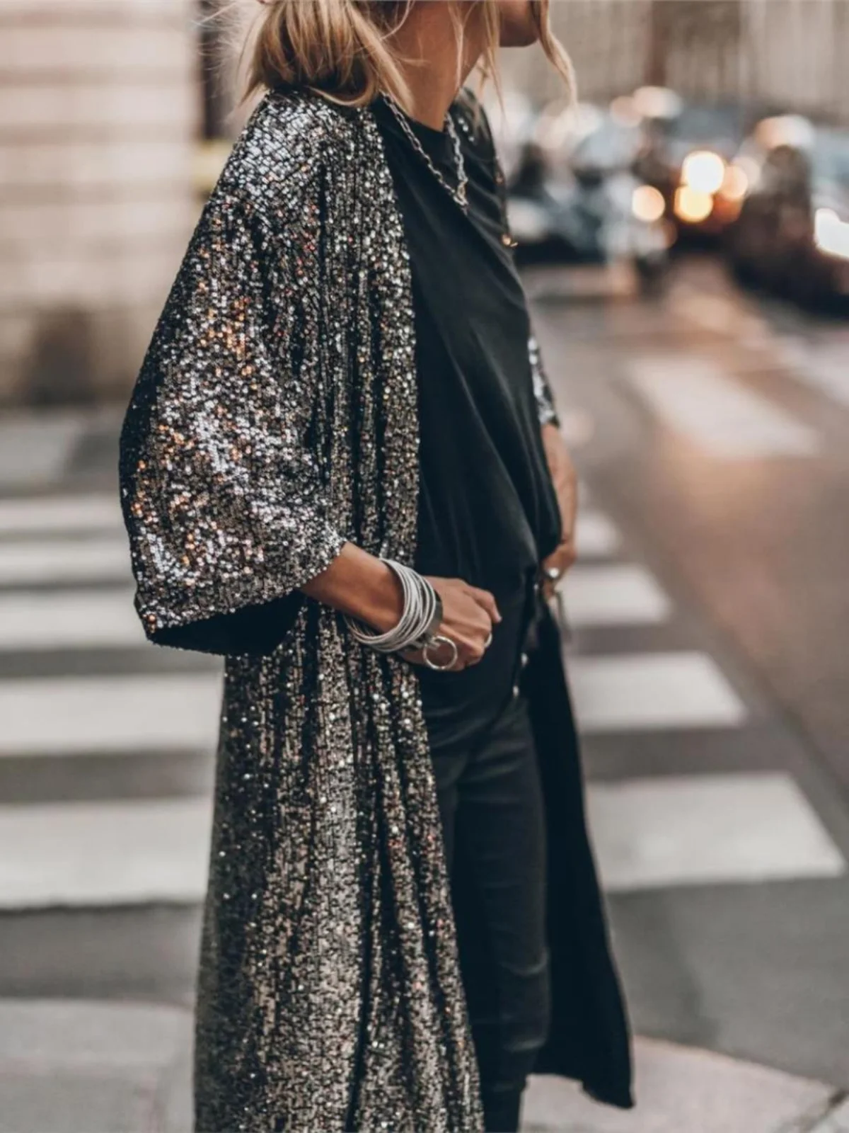 Fashionable Party Sequined Open Cardigan Jacket Glittering Short Outerwear Women's Premium Clothing Casual Loose Fit Sleeve L...
Fashionable Party Sequined Open Cardigan Jacket Glittering Short Outerwear Women's Premium Clothing Casual Loose Fit Sleeve L...