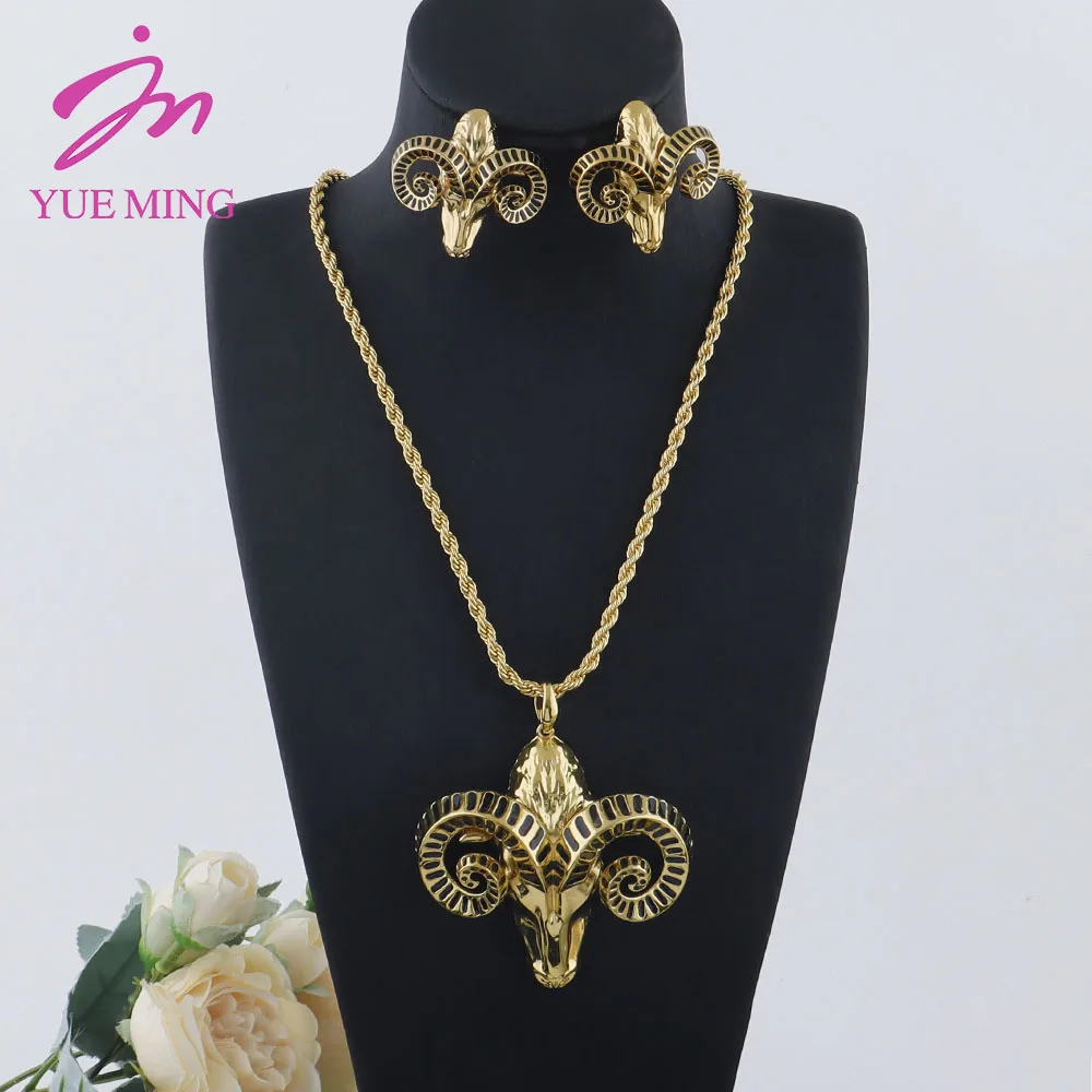 Женские и мужские роскошные медные серьги и ожерелья, индивидуальный модный ручной работы в форме головы быка, ювелирный аксессуар, подходит для вечерние бала
Женские и мужские роскошные медные серьги и ожерелья, индивидуальный модный ручной работы в форме головы быка, ювелирный аксессуар, подходит для вечерние бала