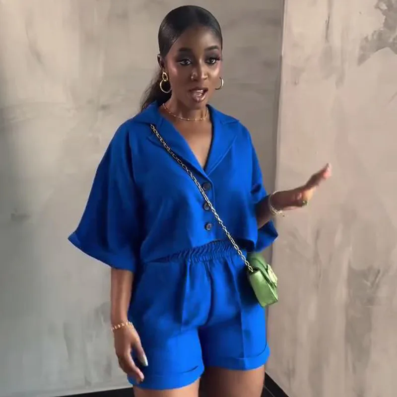 African Women's Wear Suit Suit Collar Solid Color Short Shirt Casual All-Matching Short European and American New Western Style
African Women's Wear Suit Suit Collar Solid Color Short Shirt Casual All-Matching Short European and American New Western Style