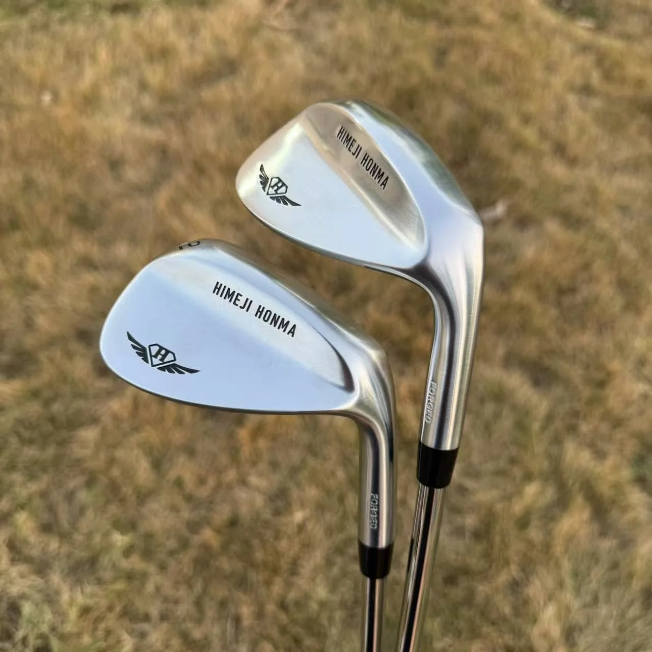 HIHEJIHONMA Golf Wedge Club Golf Club Man Woman club 48/50/52/54/56/58/60 Golf Driver Wood Golf Wedges
HIHEJIHONMA Golf Wedge Club Golf Club Man Woman club 48/50/52/54/56/58/60 Golf Driver Wood Golf Wedges
