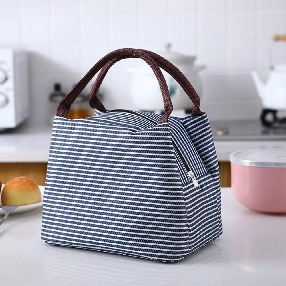 New Stripes Lunch Bag Aluminum Foil Cool Storage Food Thermal Bags Refrigerator Bag Isothermal Bag Thermo Pouch
New Stripes Lunch Bag Aluminum Foil Cool Storage Food Thermal Bags Refrigerator Bag Isothermal Bag Thermo Pouch