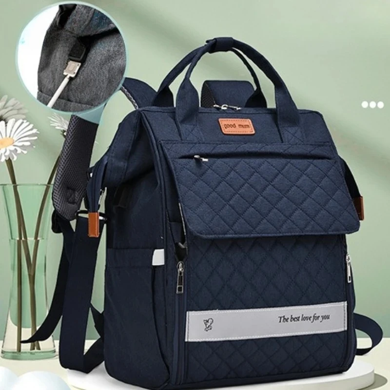 New Diaper Bag Backpack Fashion Baby Diaper Bag Backpack USB Large Capacity Lightweight Going Out Baby Products Storage Bag
New Diaper Bag Backpack Fashion Baby Diaper Bag Backpack USB Large Capacity Lightweight Going Out Baby Products Storage Bag