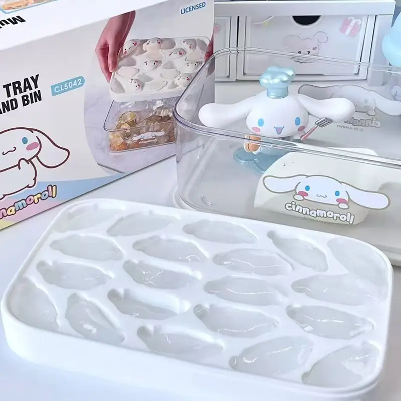 Summer Sanrio's Kawaii Cinnamoroll Ice Cartoon Cube Mold Large Capacity Silicone Ice Tray Cute Cartoon Homemade Ice Cubes Gift
Summer Sanrio's Kawaii Cinnamoroll Ice Cartoon Cube Mold Large Capacity Silicone Ice Tray Cute Cartoon Homemade Ice Cubes Gift