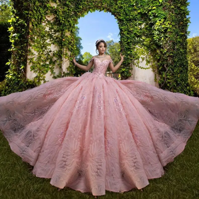 Customized Pink Off Shoulder Quinceanera Dress Lace crystal sequin applique Tull Lace 3D flower vestidos de 15 Quinceanera
Customized Pink Off Shoulder Quinceanera Dress Lace crystal sequin applique Tull Lace 3D flower vestidos de 15 Quinceanera 