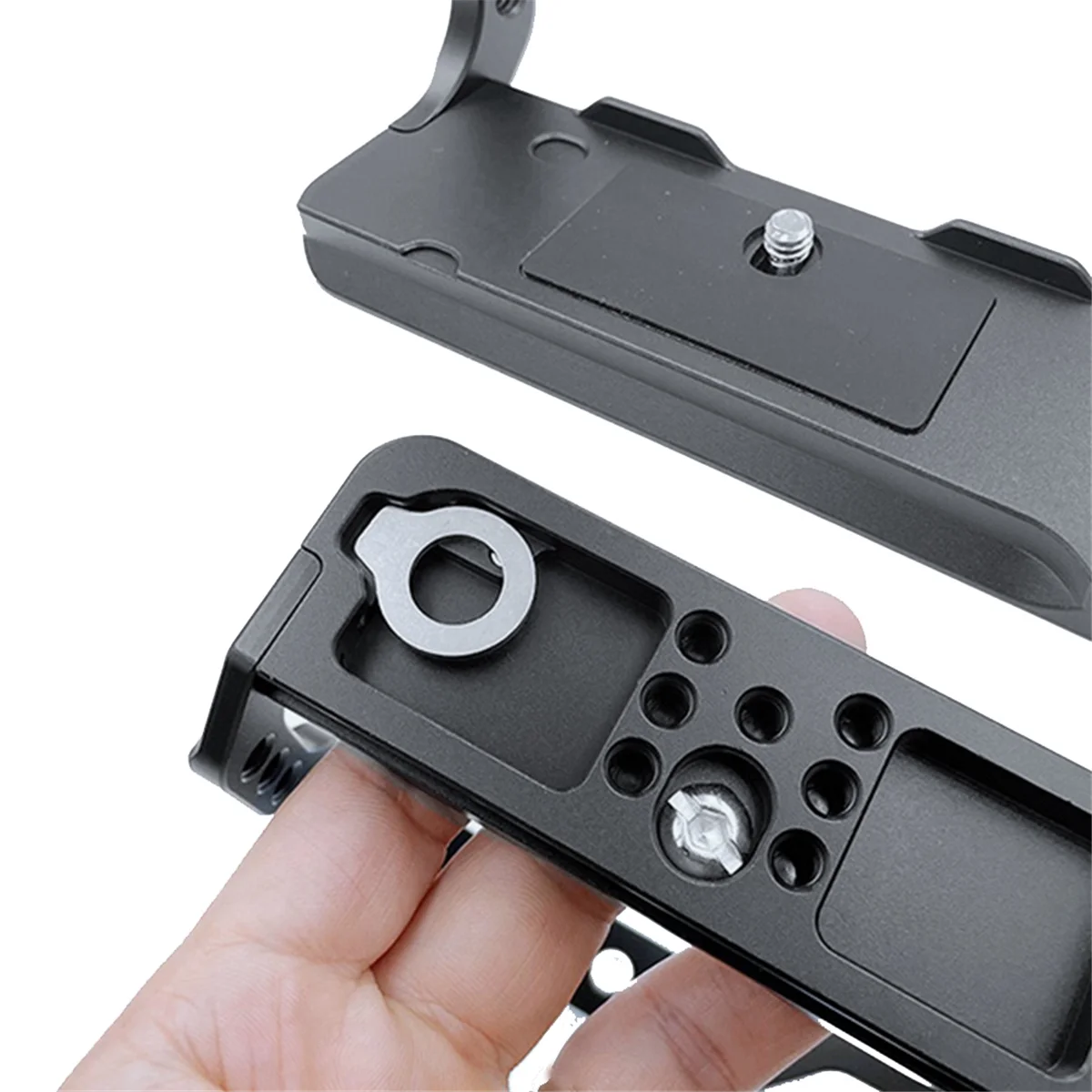 B47C Camera Cage Aluminum Alloy Camera Video Cage Arca Quick Release Slot Video Stabilizer Mount for Nikon Z8 Camera
B47C Camera Cage Aluminum Alloy Camera Video Cage Arca Quick Release Slot Video Stabilizer Mount for Nikon Z8 Camera