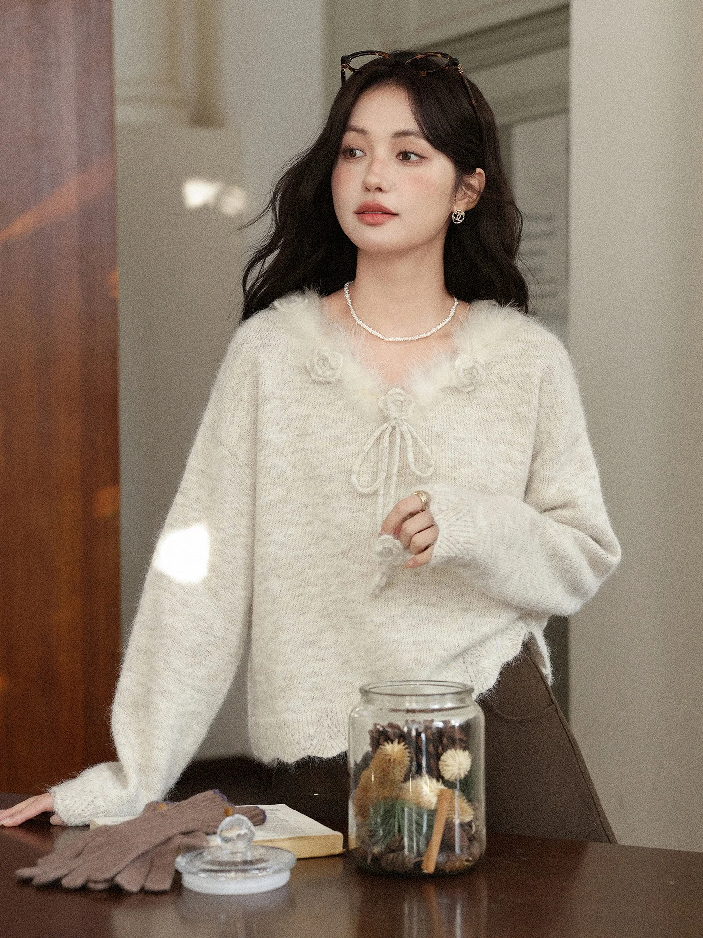 Вязаный свитер South Deer для девочек, с круглым вырезом, длинными рукавами, теплый шерстяной топ однотонного цвета для повседневной носки осенью и зимой
Вязаный свитер South Deer для девочек, с круглым вырезом, длинными рукавами, теплый шерстяной топ однотонного цвета для повседневной носки осенью и зимой