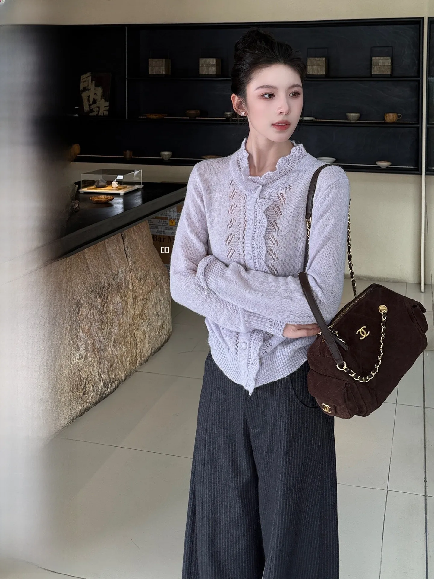 Мягкий фиолетовый вязаный свитер, женский длинный свитер с цветочным узором на одной пуговице, утягивающая внутренняя одежда, удобная нейлоновая смесь
Мягкий фиолетовый вязаный свитер, женский длинный свитер с цветочным узором на одной пуговице, утягивающая внутренняя одежда, удобная нейлоновая смесь