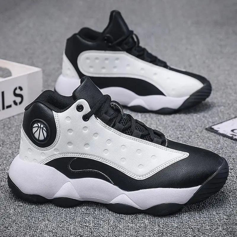Large 46 Basketball Shoes Men's Spring and Autumn Black and White Leather Waterproof Running Shoes
Large 46 Basketball Shoes Men's Spring and Autumn Black and White Leather Waterproof Running Shoes