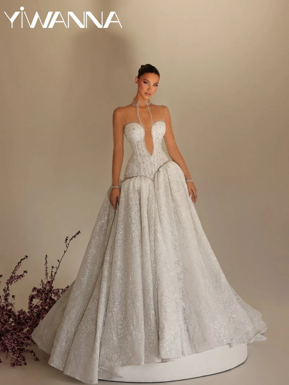 New Arrival Elegant Beaded Lace Wedding Dress Exquisite High Collar Princess Bridal Gown Customized Opulent Dresses For Bride
New Arrival Elegant Beaded Lace Wedding Dress Exquisite High Collar Princess Bridal Gown Customized Opulent Dresses For Bride