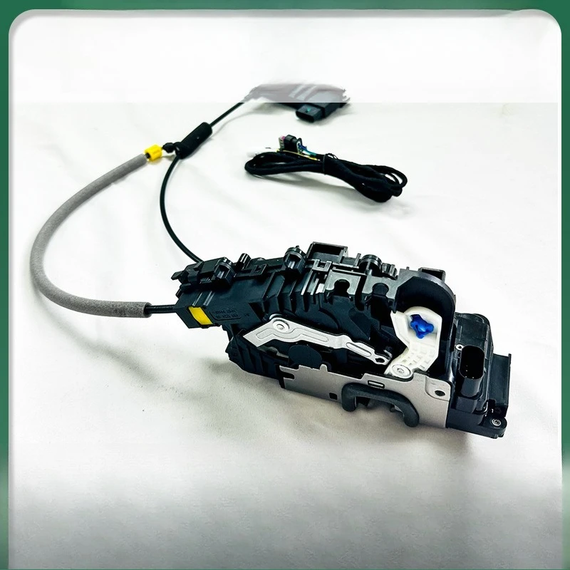 Suitable for BMW electric suction door four-door suction door new 5 series 7 series 6GT/X3X5X6G05G07 modification kit
Suitable for BMW electric suction door four-door suction door new 5 series 7 series 6GT/X3X5X6G05G07 modification kit