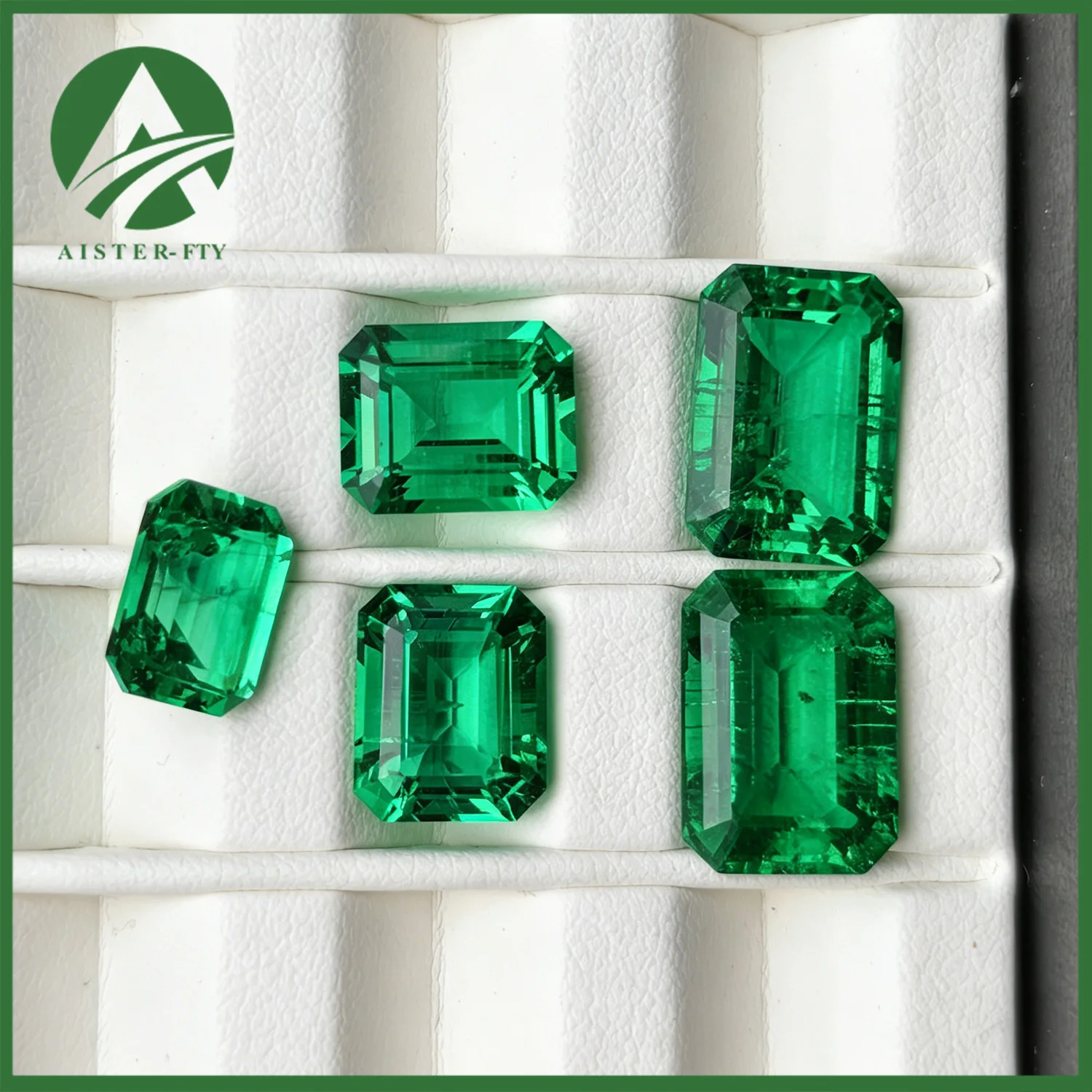 Lab Grown Columbia Emerald Stone Emerald Cut Colombian Emerald Stone Synthetic Stone Select AGL Certificate Clean / Inclusions
Lab Grown Columbia Emerald Stone Emerald Cut Colombian Emerald Stone Synthetic Stone Select AGL Certificate Clean / Inclusions
