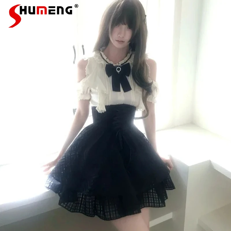Japanese Lolita Subculture Black White Top Blouse Sweet Girl Lace Edge Off-shoulder Elegance Short-sleeved Shirt Skirts 2pcs Set
Japanese Lolita Subculture Black White Top Blouse Sweet Girl Lace Edge Off-shoulder Elegance Short-sleeved Shirt Skirts 2pcs Set