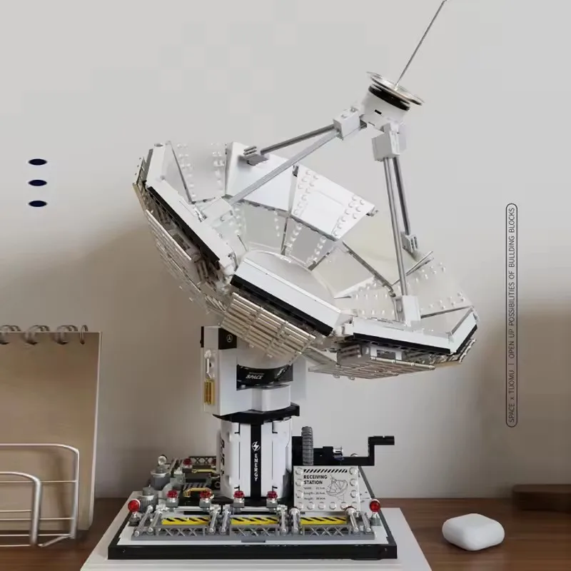 1375pcs MOC Creativity Space Receiving Base Building Blocks Assembling Satellite Dish Model DIY Toys for Boys Birthday Gift Set
1375pcs MOC Creativity Space Receiving Base Building Blocks Assembling Satellite Dish Model DIY Toys for Boys Birthday Gift Set
