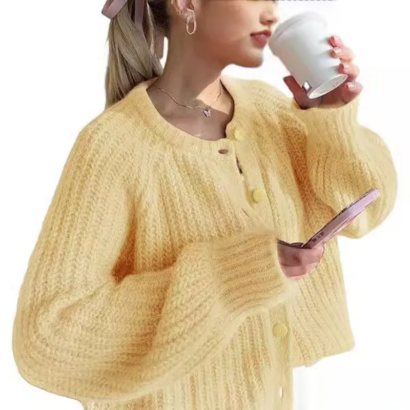 New Knitwear Loose Fit Lazy Solid Long Sleeves Cardigan Comfortable Fashion Trendy Women's Autumn Winter Coat Knit Cardigan
New Knitwear Loose Fit Lazy Solid Long Sleeves Cardigan Comfortable Fashion Trendy Women's Autumn Winter Coat Knit Cardigan