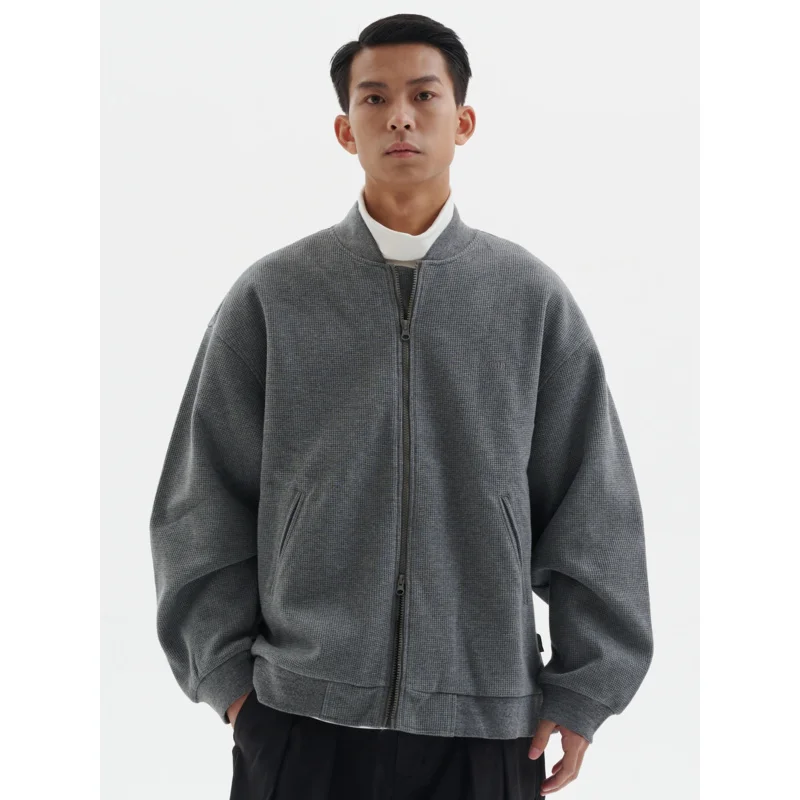 Japanese retro zipper baseball uniform for men's couple knitted cardigan jacket loose stand collar coat
Japanese retro zipper baseball uniform for men's couple knitted cardigan jacket loose stand collar coat