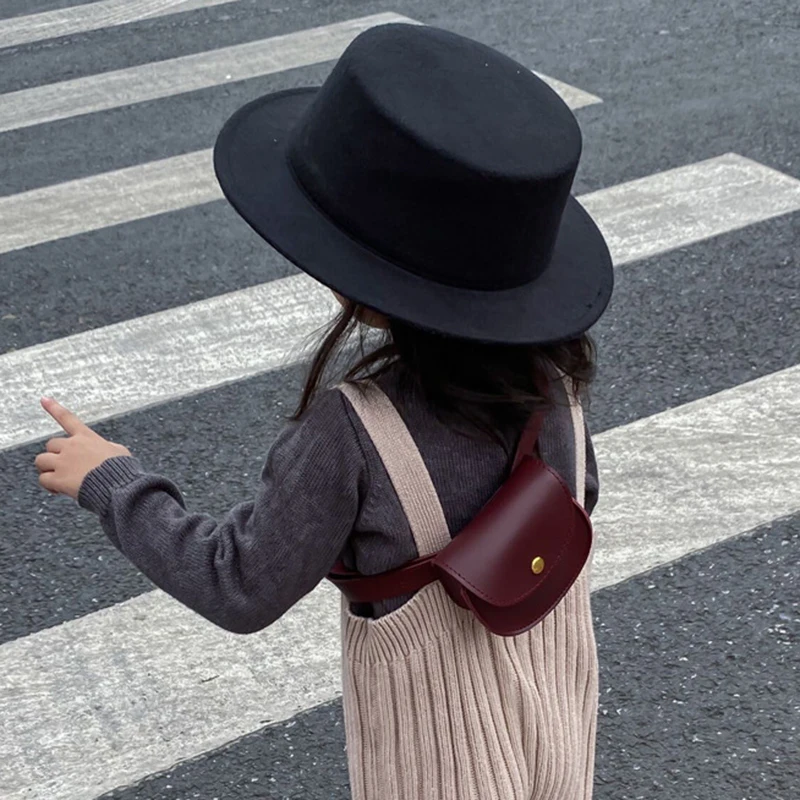 Children's Handbag PU Material Korean Version Coin Purse Children's Solid Color Bags Casual Shoulder Bag
Children's Handbag PU Material Korean Version Coin Purse Children's Solid Color Bags Casual Shoulder Bag