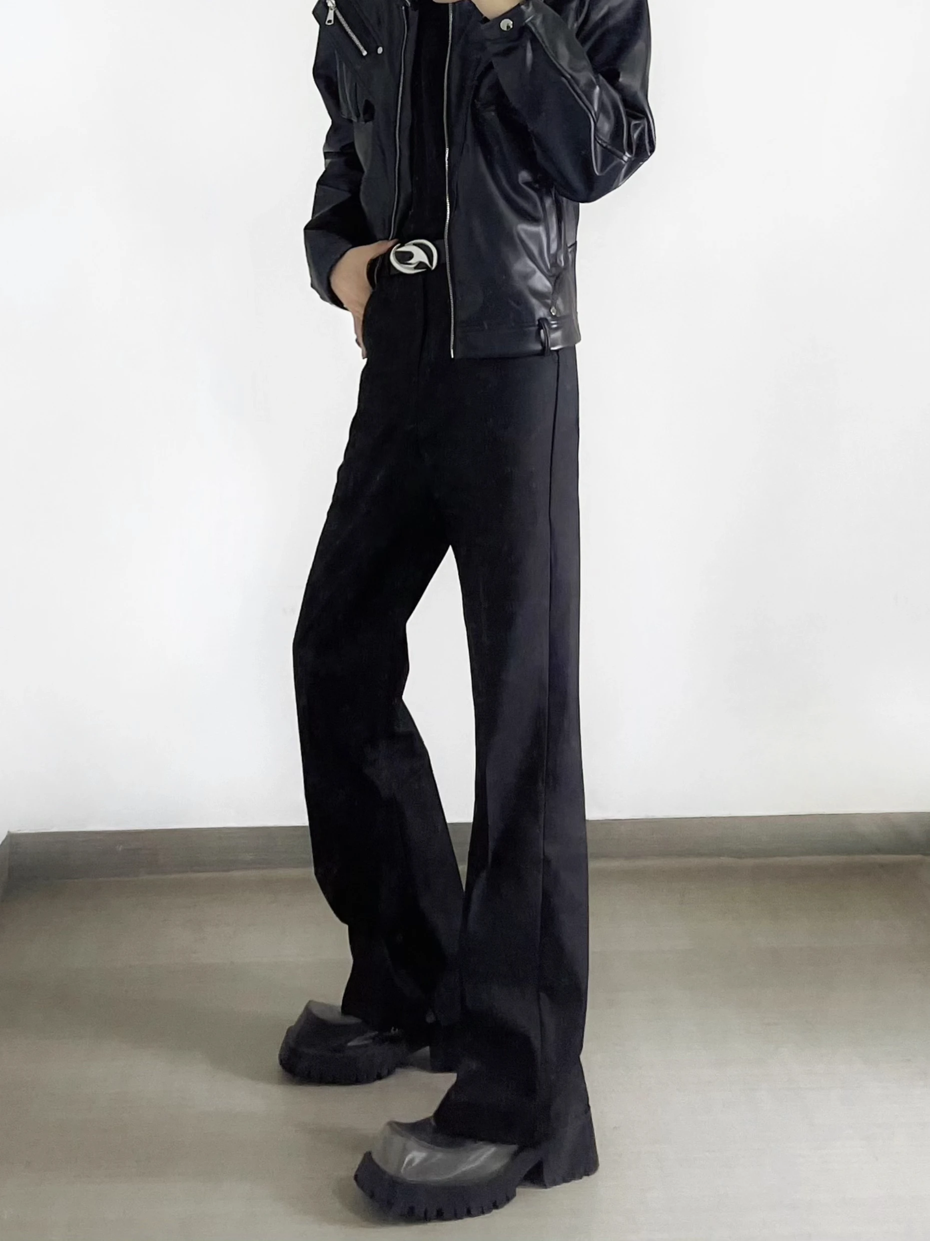 Black Flared Trousers Pure Color Korean Style High-End Suit Pants Neutral Drapey Versatile Casual Trousers for Teenagers
Black Flared Trousers Pure Color Korean Style High-End Suit Pants Neutral Drapey Versatile Casual Trousers for Teenagers