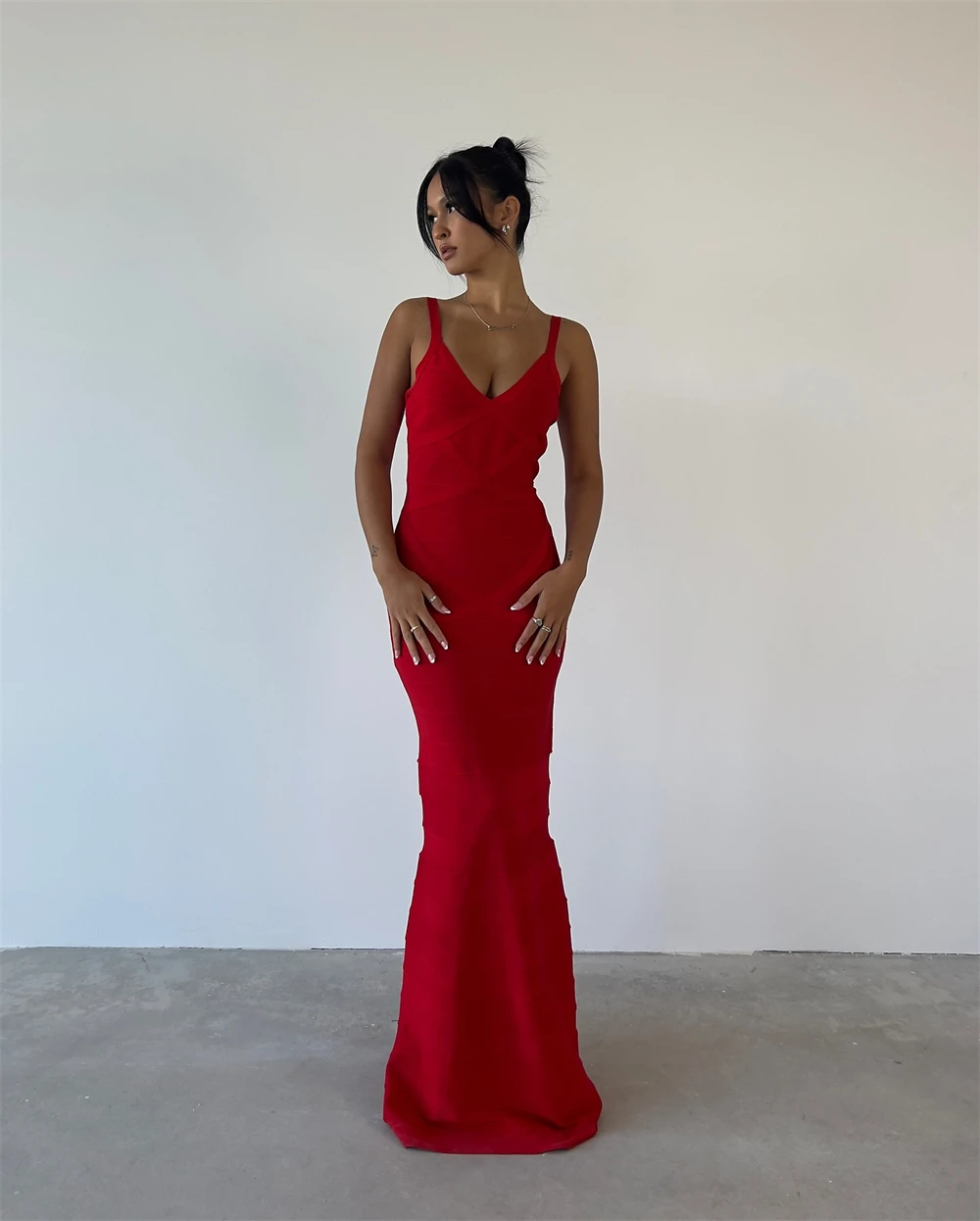 Customized Customized Temperament Mermaid V-Neck Spaghetti Straps Evening Dresses Elegant Zipper Back Vestido De Festa Vestido D
Customized Customized Temperament Mermaid V-Neck Spaghetti Straps Evening Dresses Elegant Zipper Back Vestido De Festa Vestido D