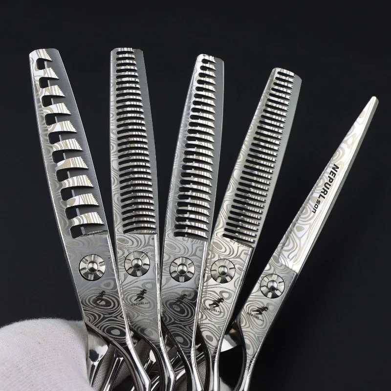 6.0-inch Damascus hair scissors cutting scissors deer antler teeth, traceless V-teeth, and fishbone scissors
6.0-inch Damascus hair scissors cutting scissors deer antler teeth, traceless V-teeth, and fishbone scissors