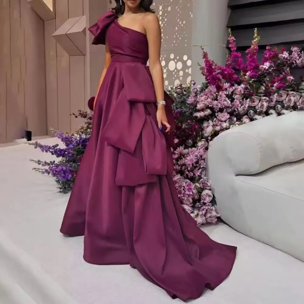 Customized One Shoulder Women Prom Dress Sleeveless Charming A-line Zipper Floor Length Party Dress Women Evening Gown
Customized One Shoulder Women Prom Dress Sleeveless Charming A-line Zipper Floor Length Party Dress Women Evening Gown
