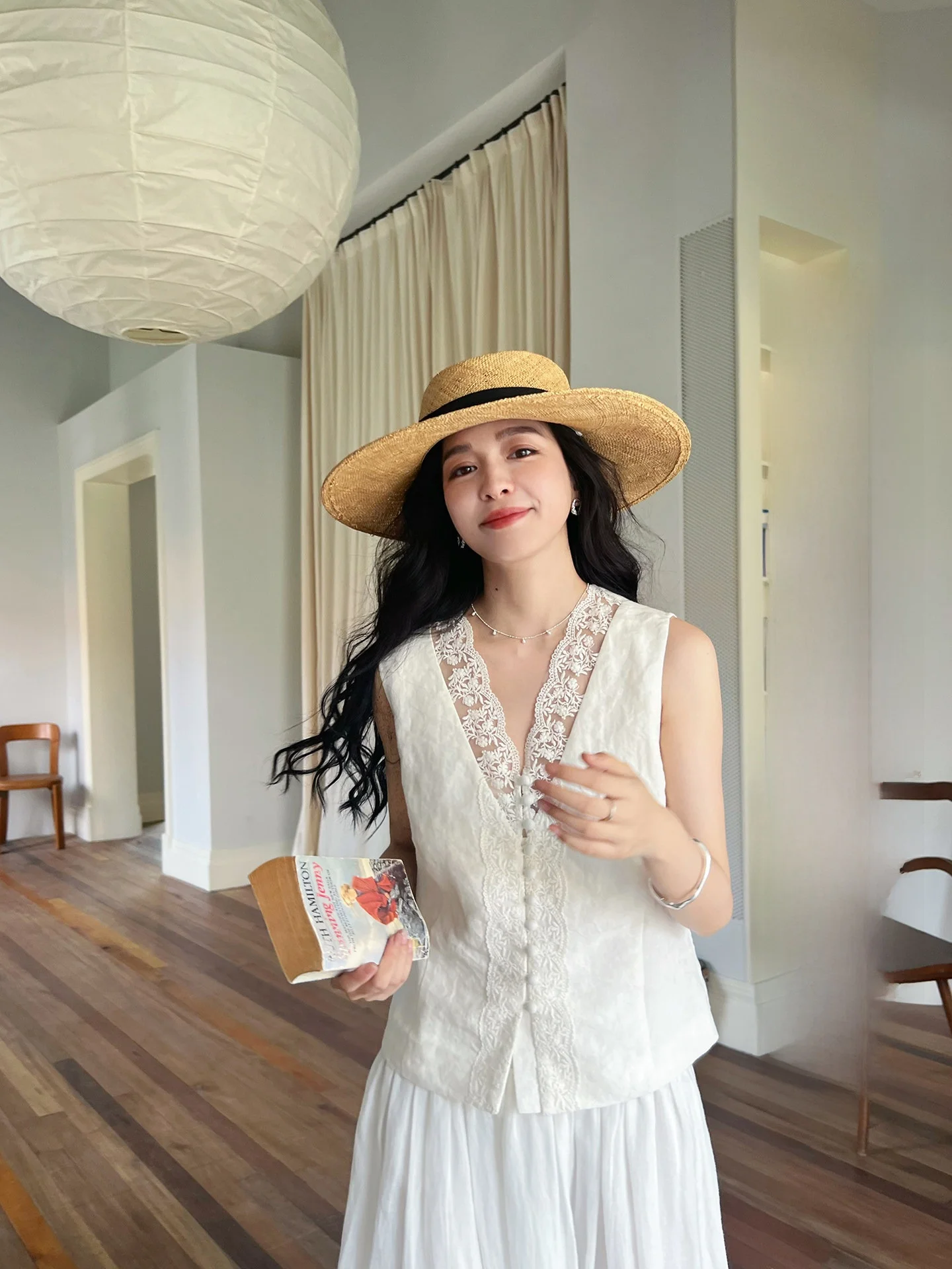 Elwing Original Ele Lace Splicing 00% Lin Waist Cinching V-ne Women's Design Sense Svel irt Top
Elwing Original Ele Lace Splicing 00% Lin Waist Cinching V-ne Women's Design Sense Svel irt Top