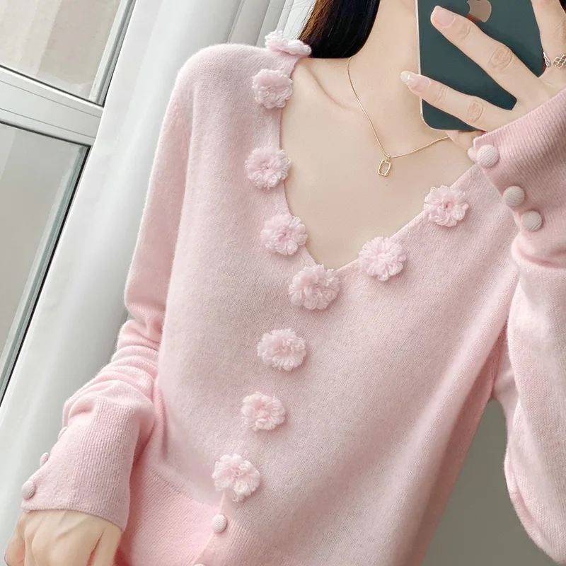 Autumn/Winter New Women's 100% Merino Pure Wool Sweater Casual V-neck Hoodie Embroidered Flower Solid Knitted Tops Loose Jumper
Autumn/Winter New Women's 100% Merino Pure Wool Sweater Casual V-neck Hoodie Embroidered Flower Solid Knitted Tops Loose Jumper