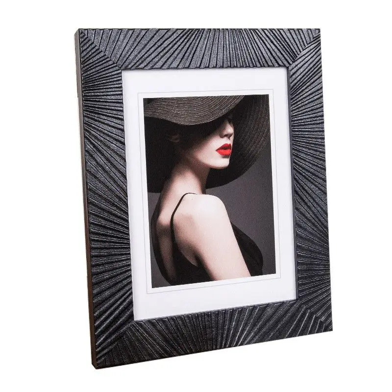 Photo Frame Resin Nordic Home Decorative Art Design Light Luxury Style Bed Personality Funny Ornaments High Quality All-match
Photo Frame Resin Nordic Home Decorative Art Design Light Luxury Style Bed Personality Funny Ornaments High Quality All-match