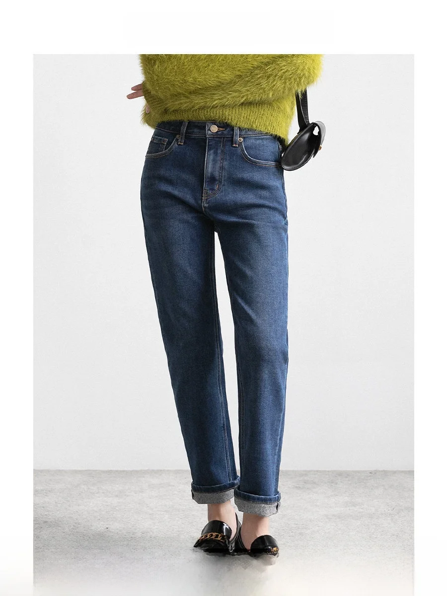 ROCO Retro High Waist Fleece Lined Straight Leg Jeans Women's Winter Warm Thick Denim Slimming Loose Casual Jeans
ROCO Retro High Waist Fleece Lined Straight Leg Jeans Women's Winter Warm Thick Denim Slimming Loose Casual Jeans