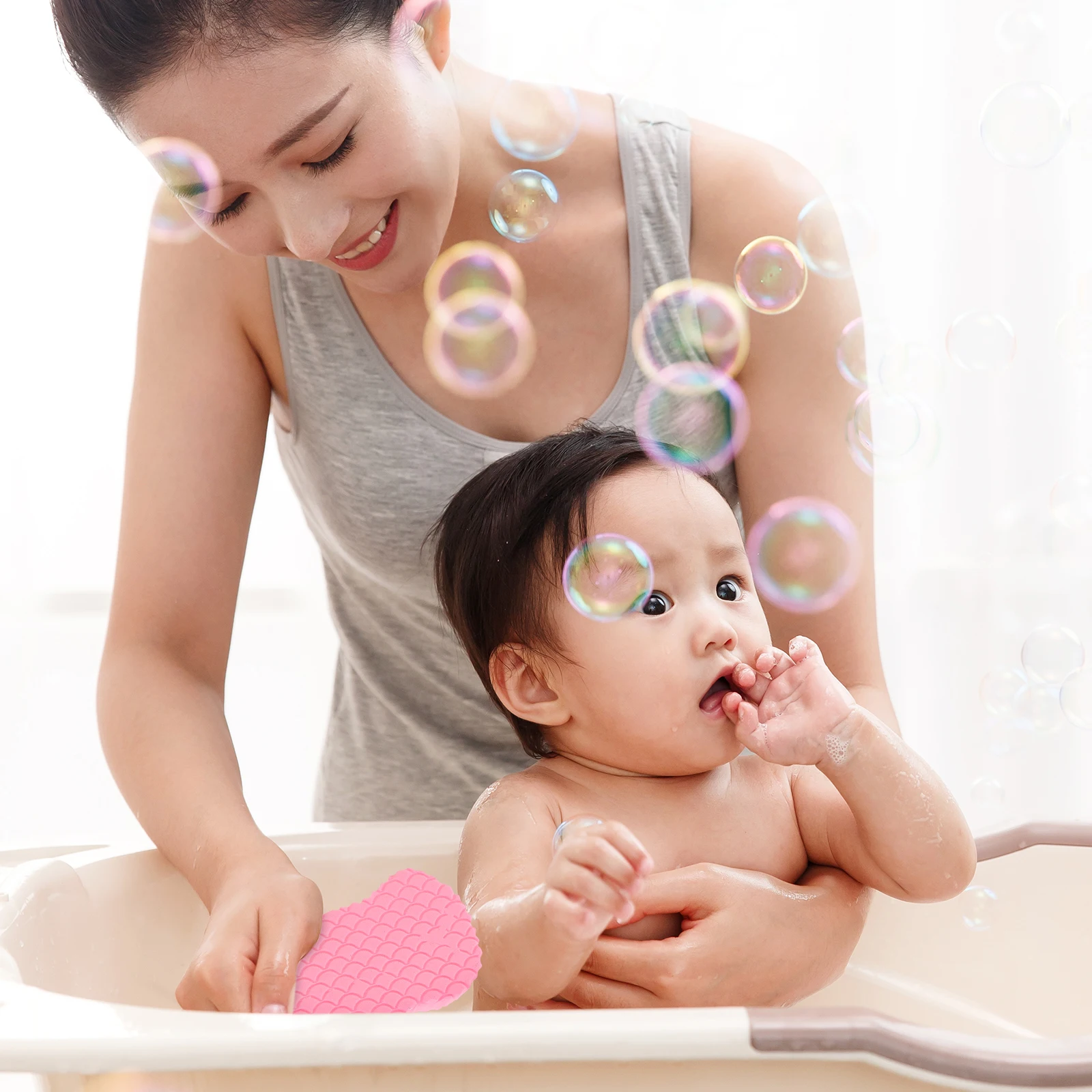 2pcs Baby Bath Sponge PVA Loofah Exfoliating Scrubber Toddler Sponges Body Cleaning Tools Newborn Bathtub Accessories
2pcs Baby Bath Sponge PVA Loofah Exfoliating Scrubber Toddler Sponges Body Cleaning Tools Newborn Bathtub Accessories