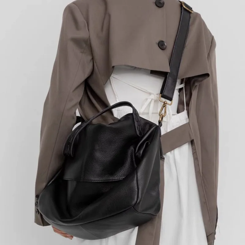 Large Capacity Soft Leather Women's Bags New Simple Casual Solid Color Shoulder Crossbody Bag Quality Commuter Handheld Totevag
Large Capacity Soft Leather Women's Bags New Simple Casual Solid Color Shoulder Crossbody Bag Quality Commuter Handheld Totevag