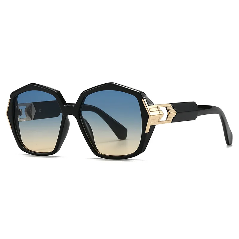 New Retro Gradient Oval Women Sunglasses 2025 Personality Brand Frame Hollow Design Men Trendy Sun Glasses UV400
New Retro Gradient Oval Women Sunglasses 2025 Personality Brand Frame Hollow Design Men Trendy Sun Glasses UV400