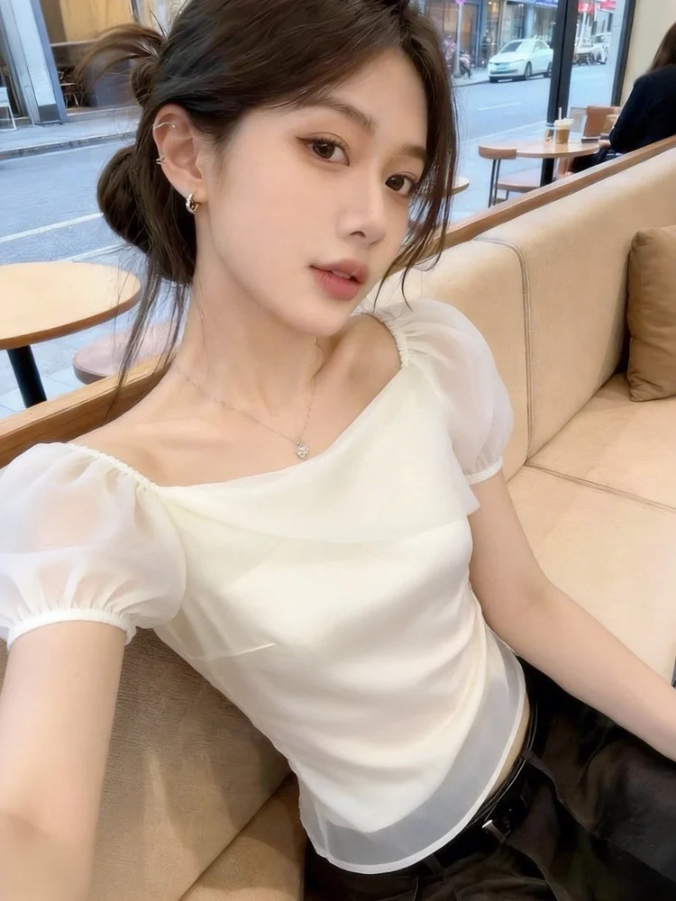 Unique Beautiful Short Sleeve Bubble Sleeve Shirt Women's Summer Sexy Hot Girl Design Unique Top Commute Style Polyester Fiber
Unique Beautiful Short Sleeve Bubble Sleeve Shirt Women's Summer Sexy Hot Girl Design Unique Top Commute Style Polyester Fiber