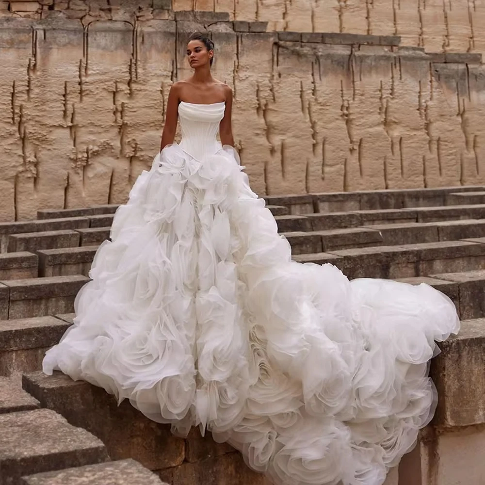 Charming Luxury Women Wedding Dresses Sexy Strapless Bride Gowns Banquet Mopping Length Princess Vestidos De Novias Customized
Charming Luxury Women Wedding Dresses Sexy Strapless Bride Gowns Banquet Mopping Length Princess Vestidos De Novias Customized