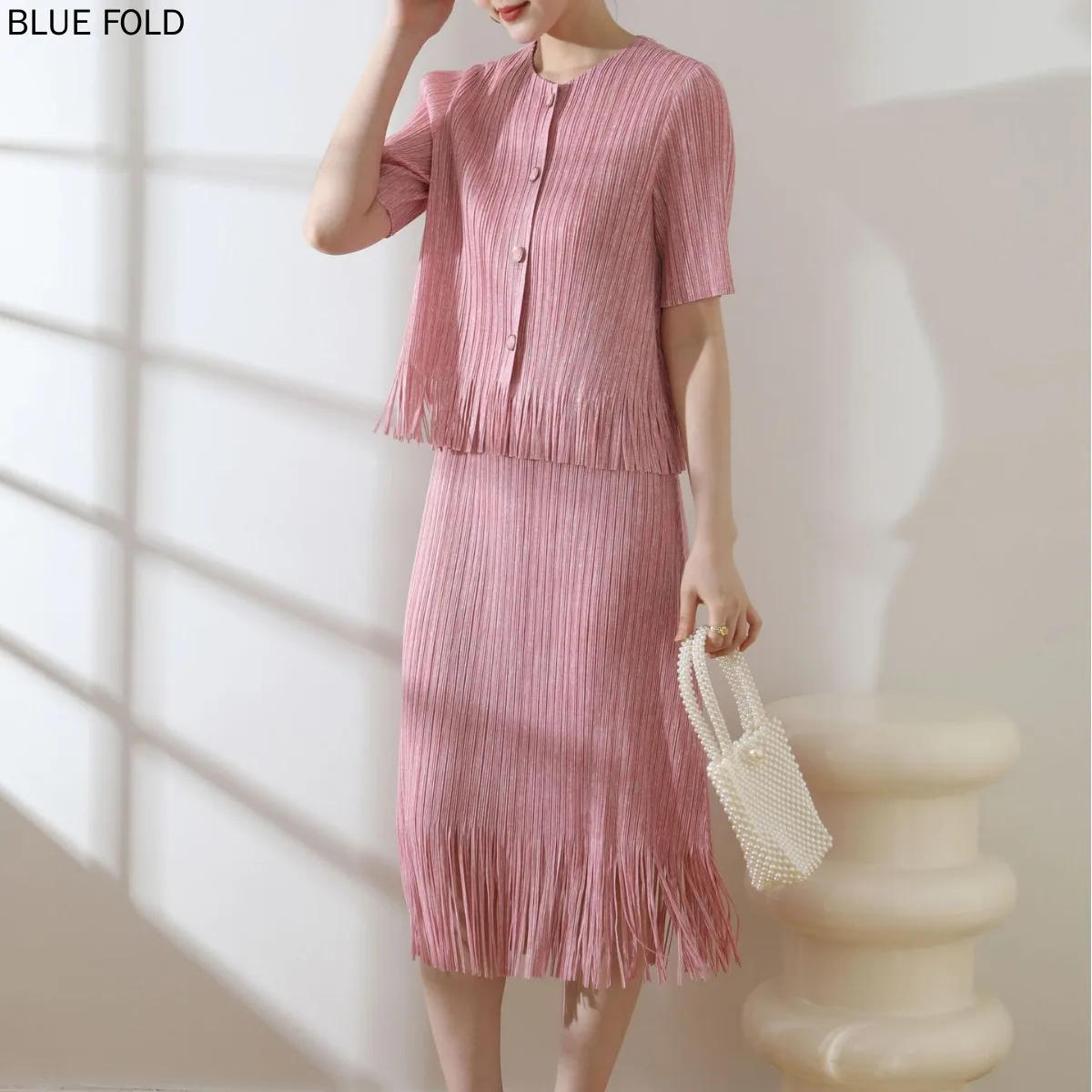 MIYAKE-Pleated Temperament Coat with Tassel, Elegant Vacation Style Dress, 2-Piece Sets, Spring and Summer,
MIYAKE-Pleated Temperament Coat with Tassel, Elegant Vacation Style Dress, 2-Piece Sets, Spring and Summer,