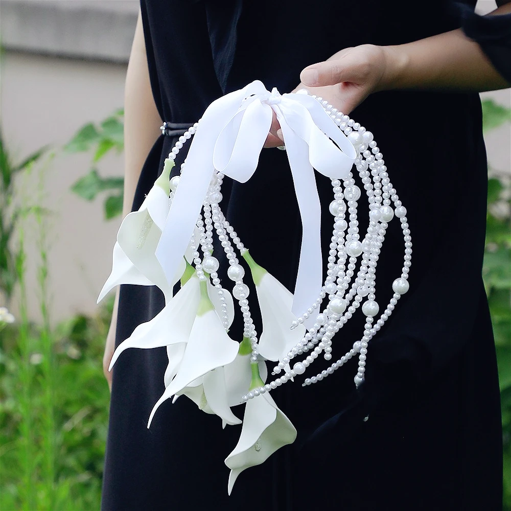 Pearl Chain Calla Lily 진주 드롭 부케 Bridal Wedding Bouquet for deko hochzeit искусственные цветы для декора for Wedding Accessories
Pearl Chain Calla Lily 진주 드롭 부케 Bridal Wedding Bouquet for deko hochzeit искусственные цветы для декора for Wedding Accessories
