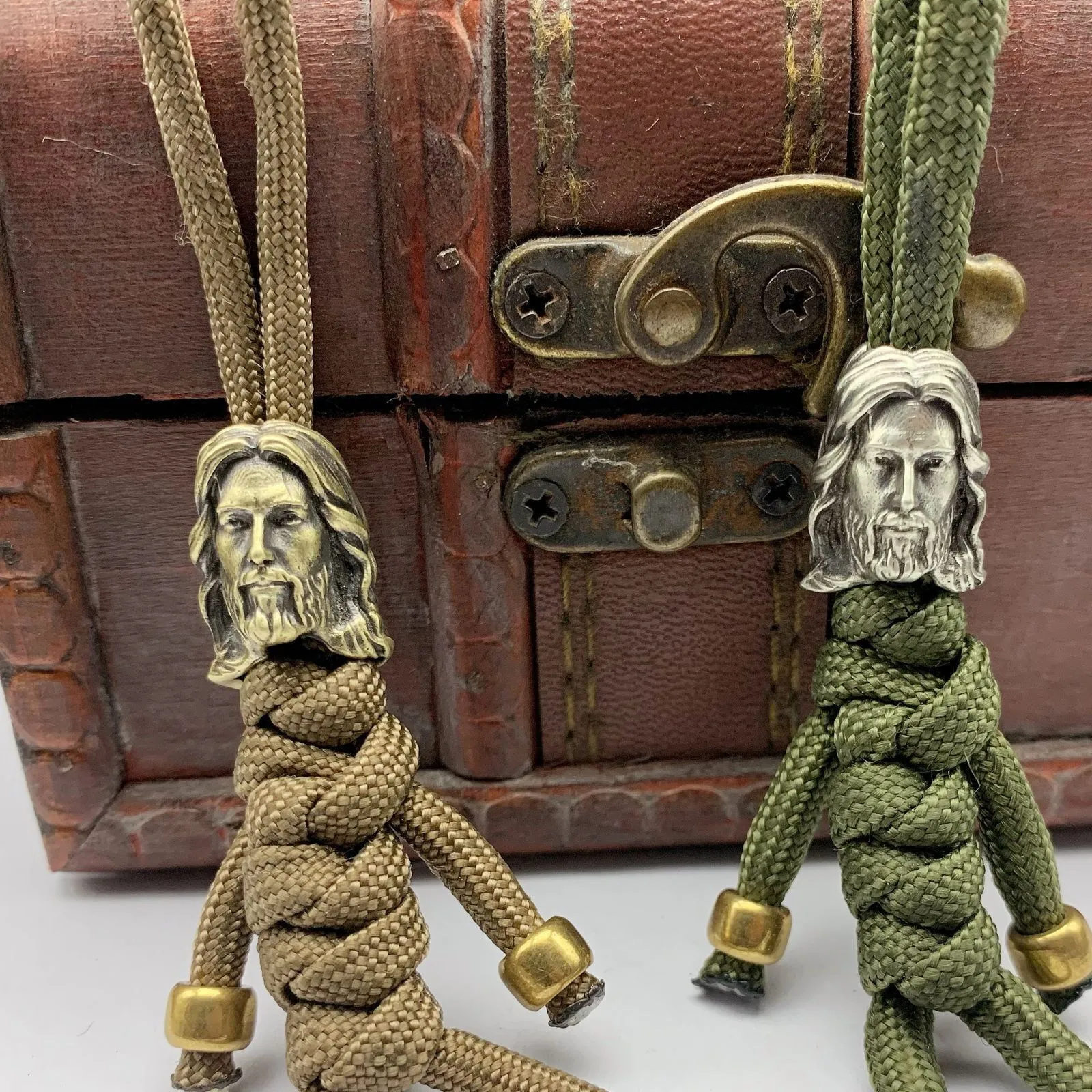 2 шт. винтажные медные брелоки-подвески для сумок, ожерелий, ключей, креативные декоративные украшения для рукоделия
2 шт. винтажные медные брелоки-подвески для сумок, ожерелий, ключей, креативные декоративные украшения для рукоделия