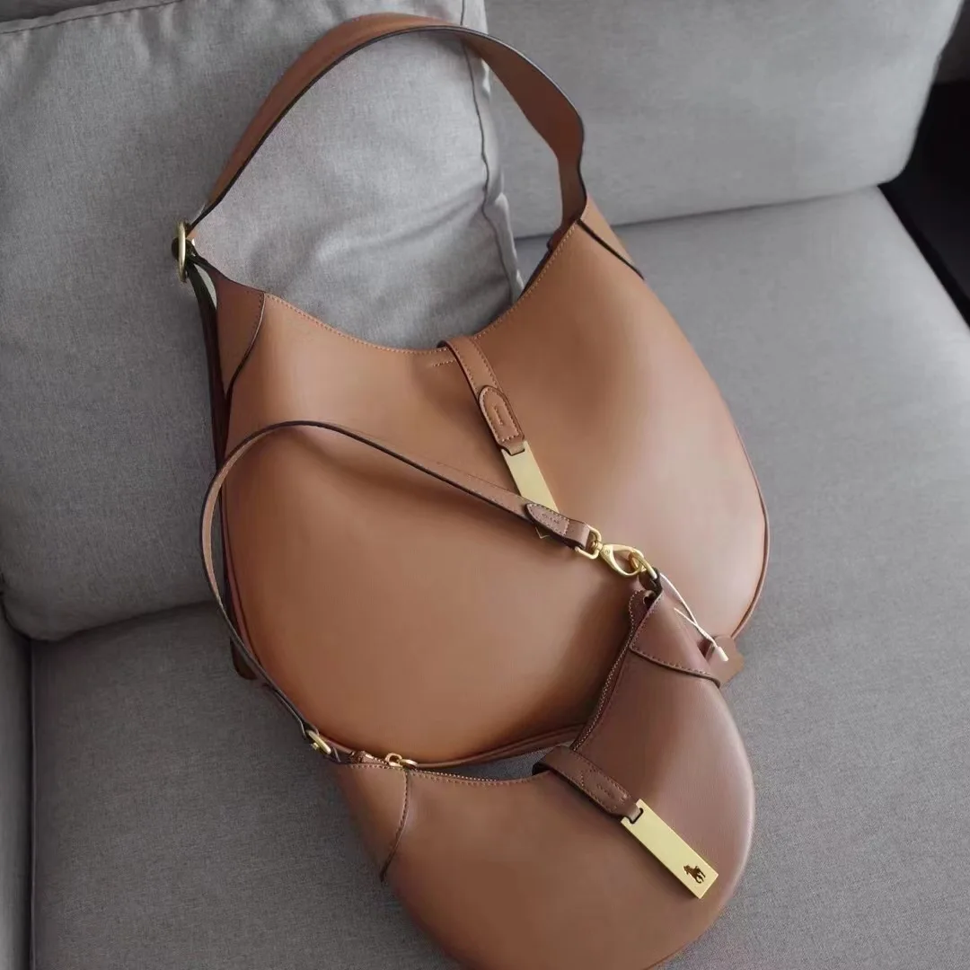 Women's Shoulder Bag Designer Luxury Brand Large Capacity Crossbody Handbags For Women Exquisite Messenger Versatile Y2k Tote
Women's Shoulder Bag Designer Luxury Brand Large Capacity Crossbody Handbags For Women Exquisite Messenger Versatile Y2k Tote