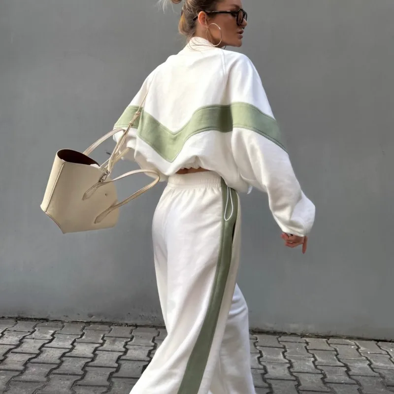Zip Up Hooded Cardigan & Joggers Patchwork Two Piece Set 2025Women's Casual Sports Color Blocked Long Sleeve
Zip Up Hooded Cardigan & Joggers Patchwork Two Piece Set 2025Women's Casual Sports Color Blocked Long Sleeve
