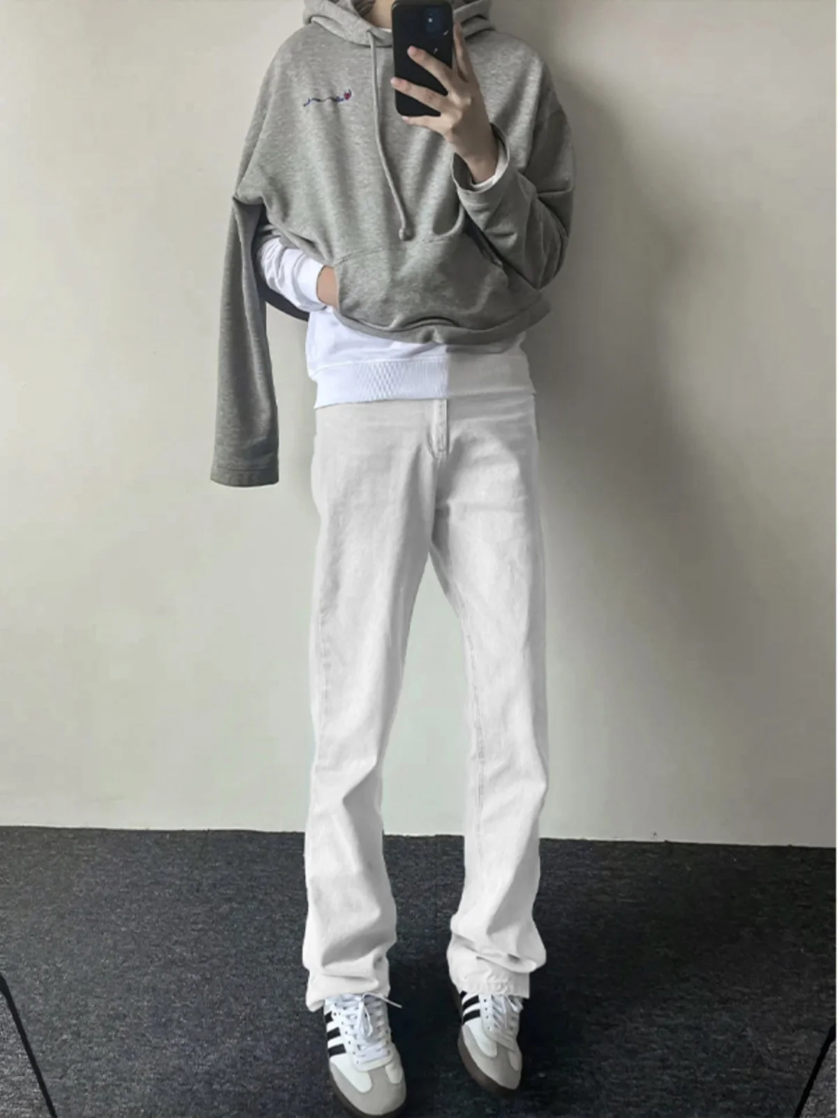 Белые джинсы Slim Fit для подростков, удлиненные, с высокой талией, Cleanfit, микро-клеш, молодежные, модные, из хлопка и полиэстера
Белые джинсы Slim Fit для подростков, удлиненные, с высокой талией, Cleanfit, микро-клеш, молодежные, модные, из хлопка и полиэстера
